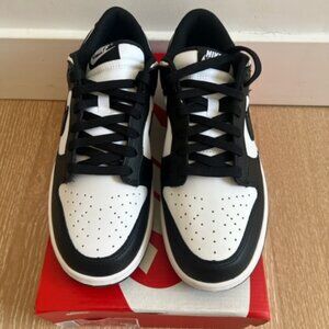 Nike Dunk Low Retro